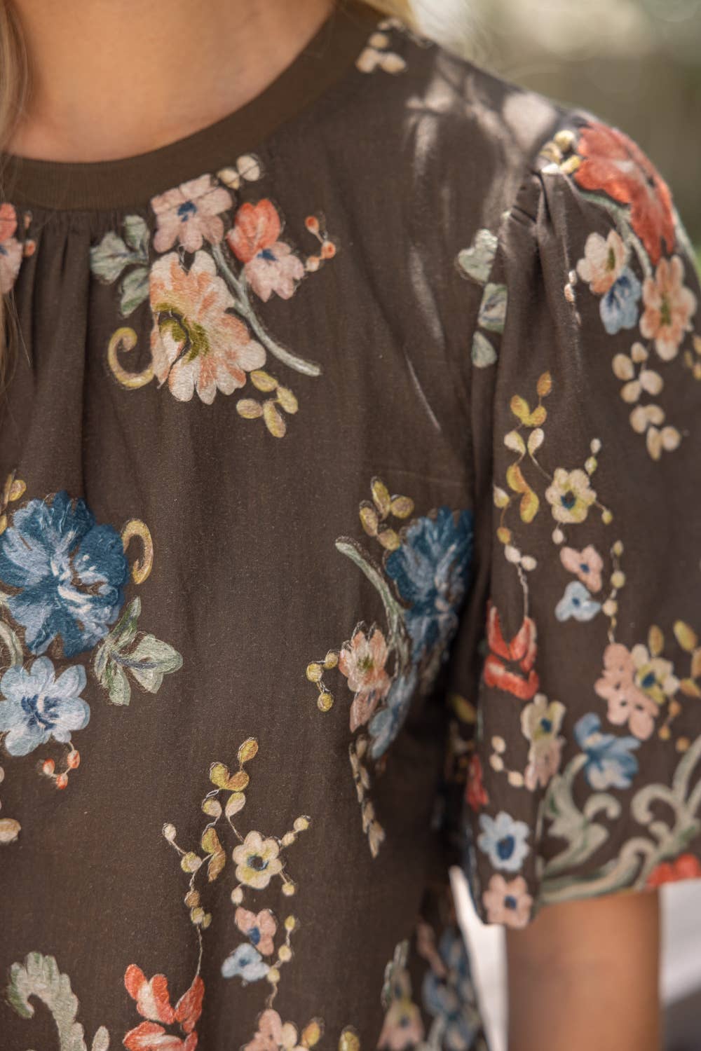 37037 Floral Embroidered Boarder Print Rib Band Top: Brown / S