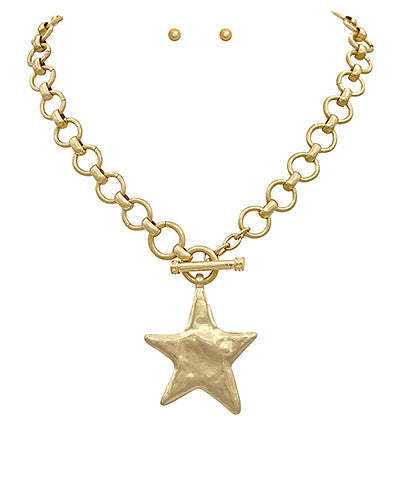 Gold Shining Star Necklace