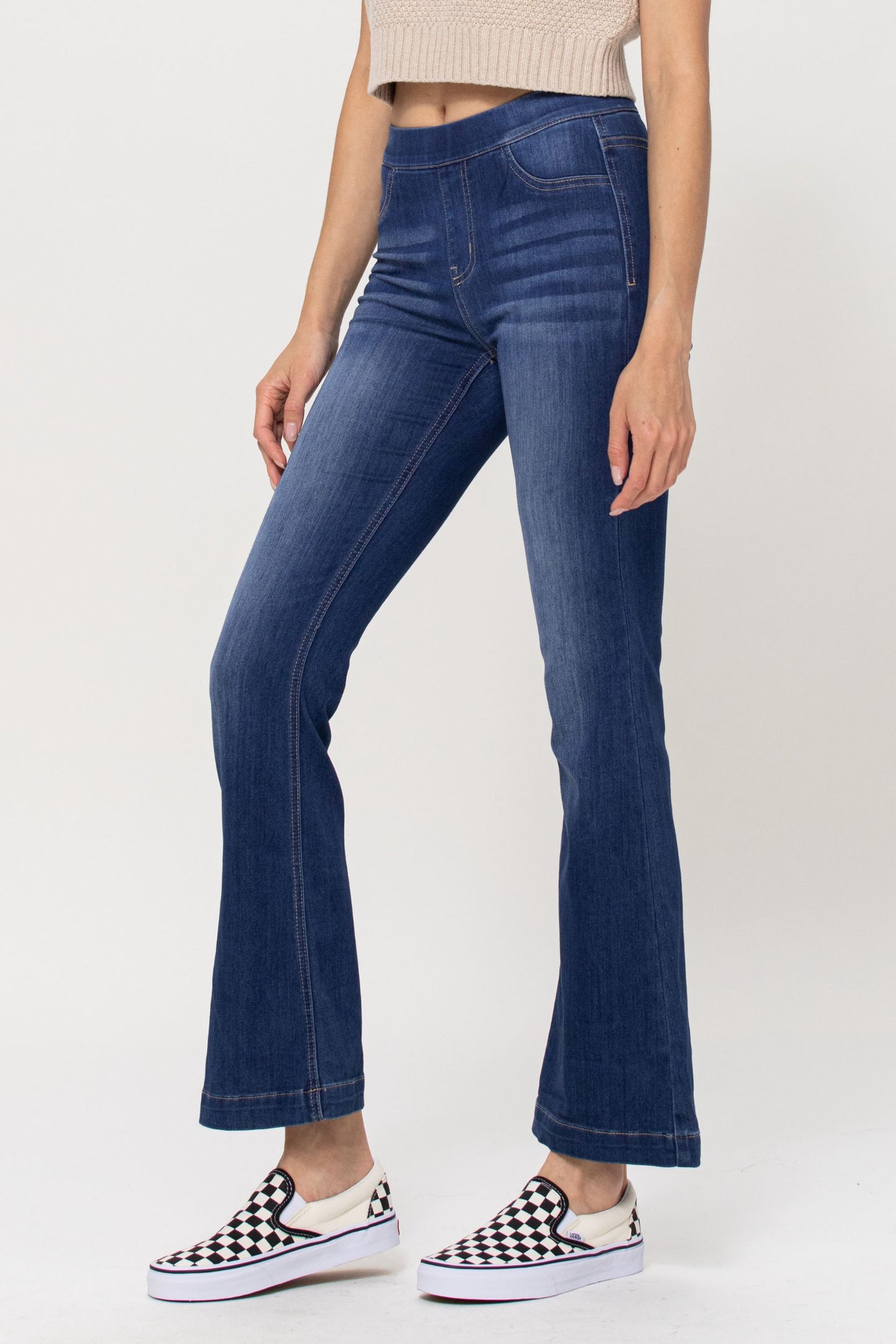 Petite Dark Wash Flared Jegging