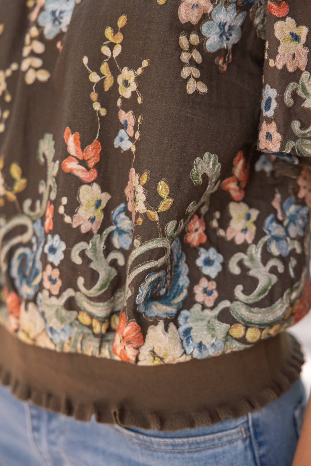 37037 Floral Embroidered Boarder Print Rib Band Top: Brown / S
