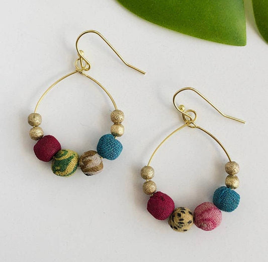 ER 1077 Kantha Petite Gilded Hoops