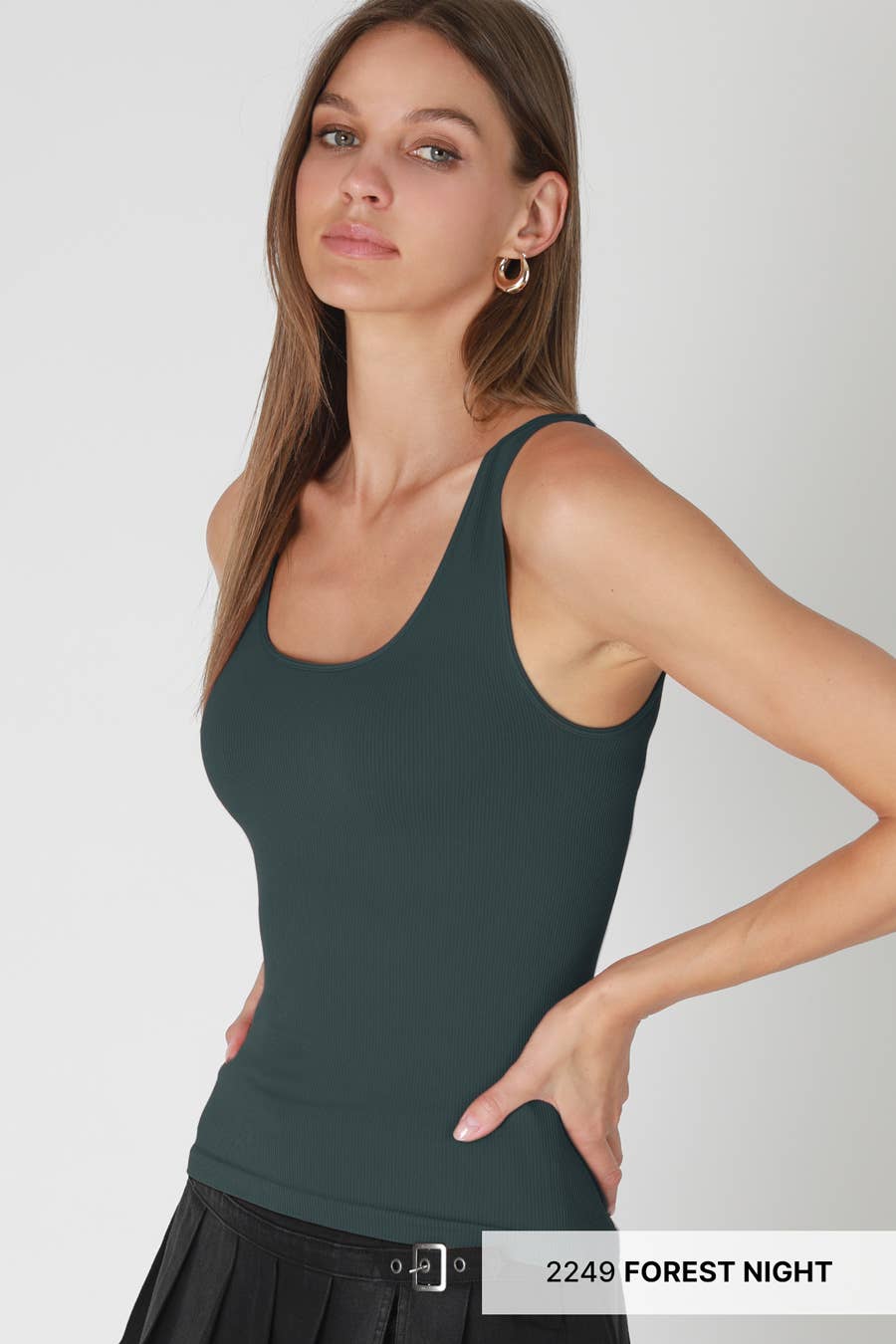 NS8173 - Ribbed Reversible Tank Top: 6 Black