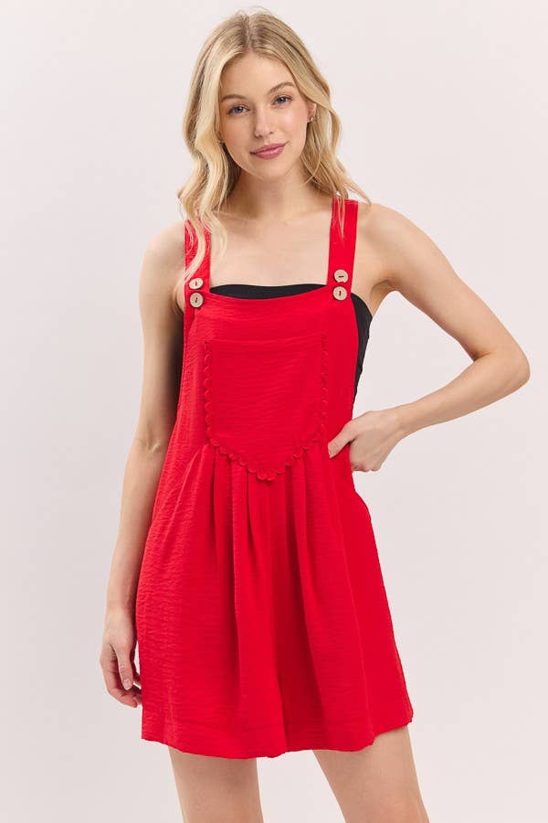 Scallop Pocket Strap Romper: BLACK / S