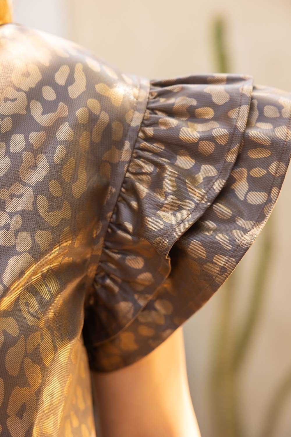 Brown Leopard Print Ruffle Sleeve Dress