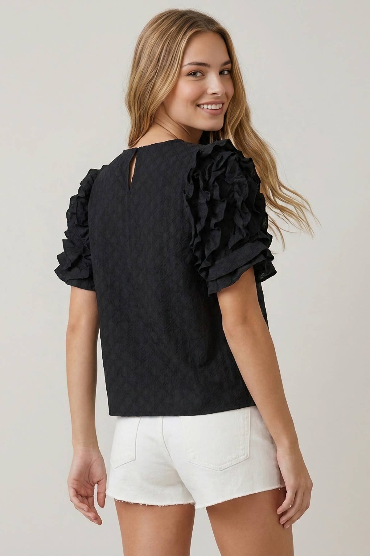 DIAMONT TEXTURED RUFFLE PUFF SLEEVE TOP - 46027T-1: Black / Contemporary / S