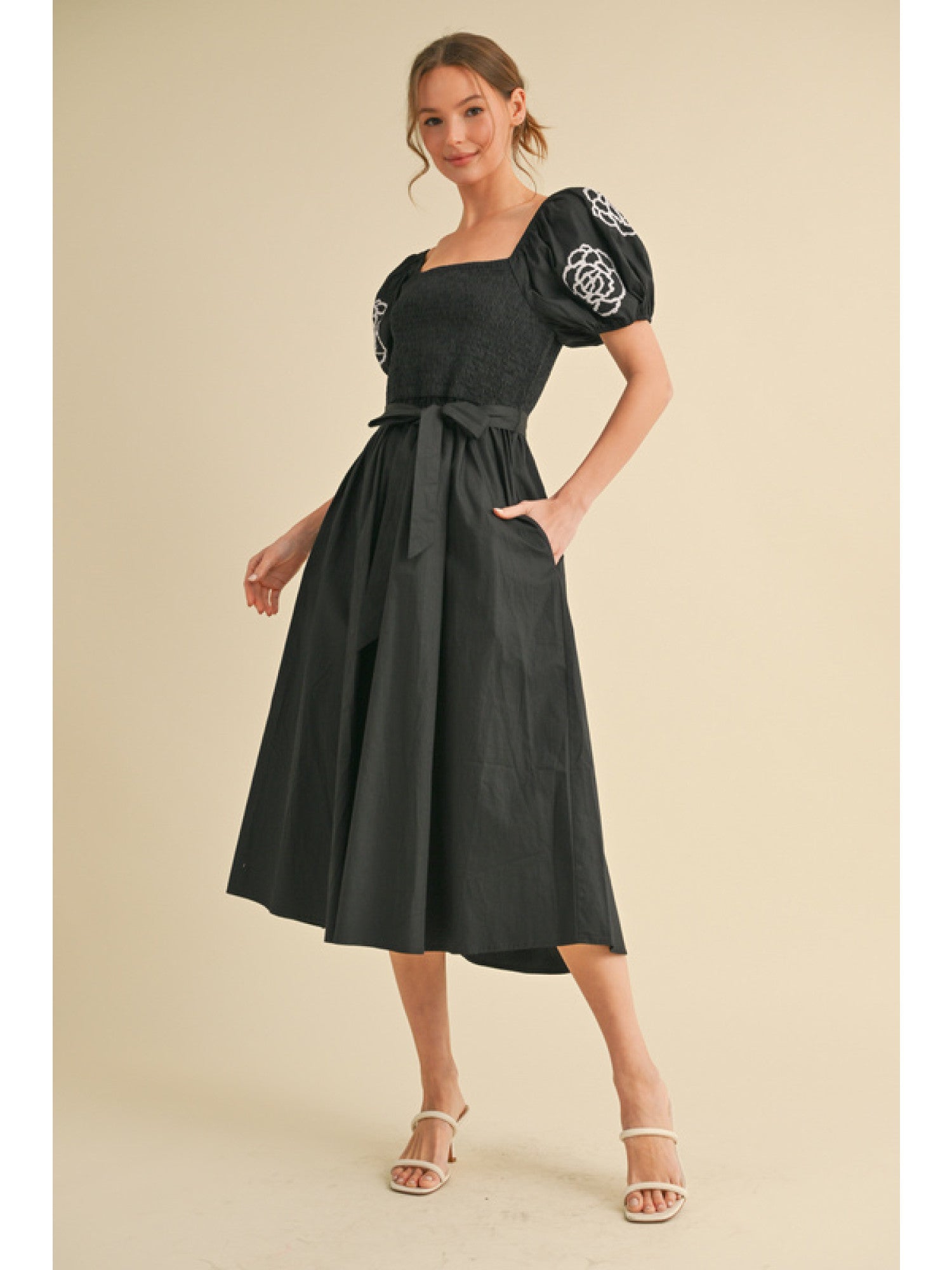 black smocked midi dress Black Smocked Midi Dress – Honeybee's Shead