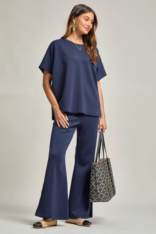 The Navy Jetsetter Travel Set