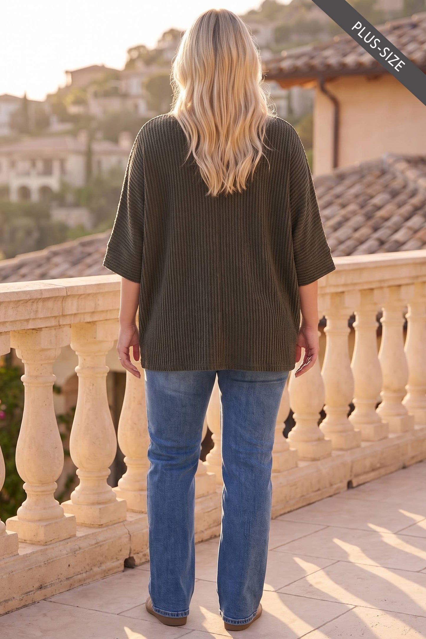 PLUS SIZE Oversized Curly Rib Top: OLIVE / 2X/3X