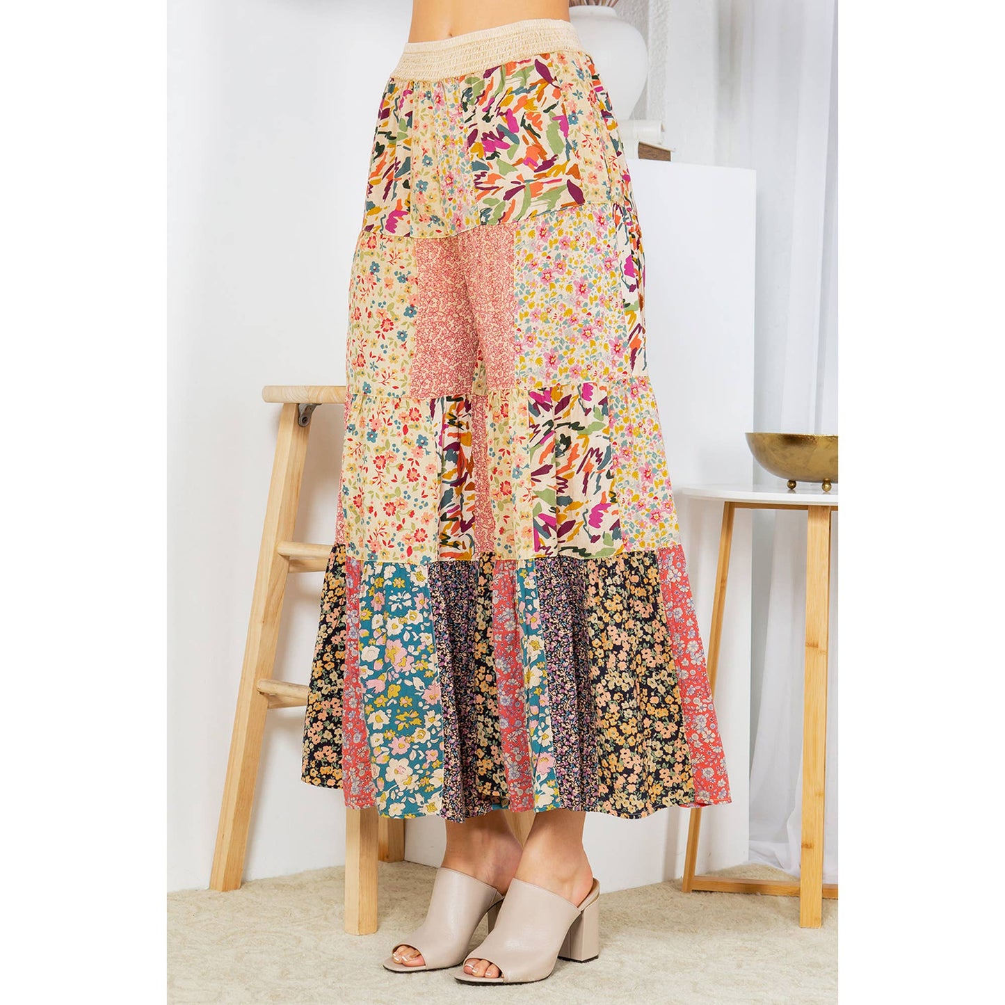 Printed Patchwork Overdyed Pants With 4 Tiers: Olive / (S-M-L-XL 1-2-2-1)