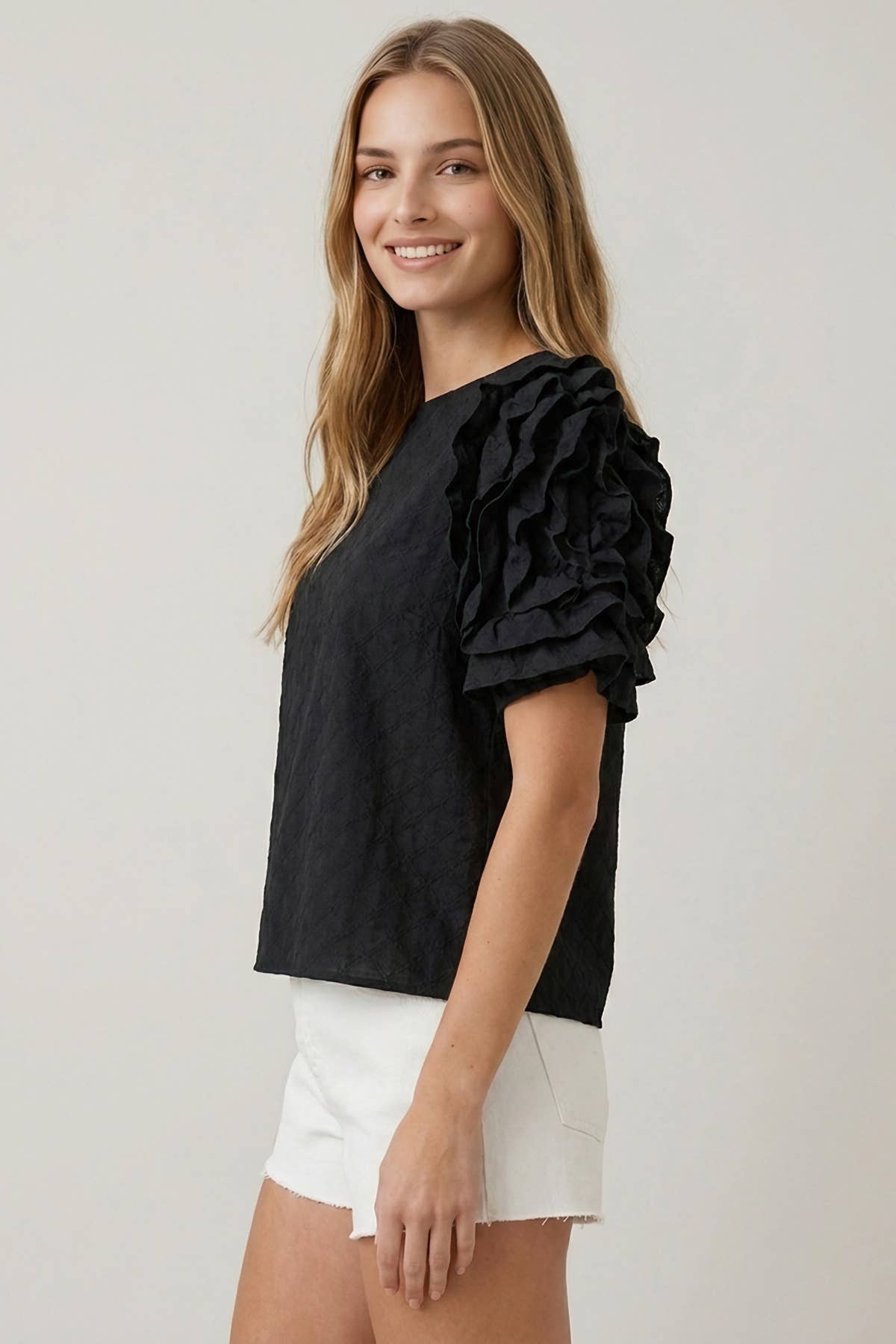 DIAMONT TEXTURED RUFFLE PUFF SLEEVE TOP - 46027T-1: Black / Contemporary / S