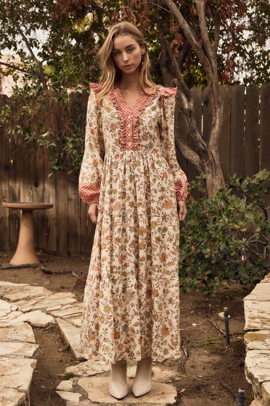 Floral Print Midi Dress: TERRA COTTA MULTI / S