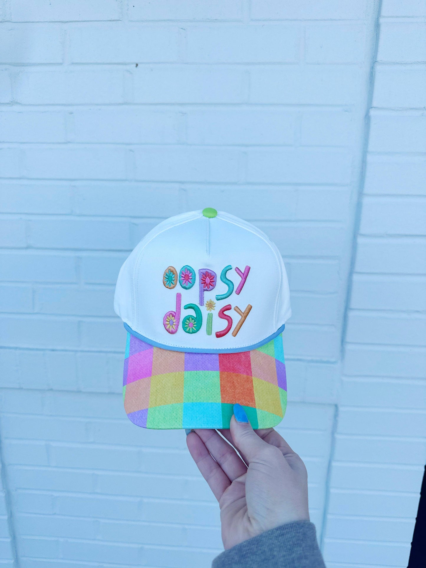 Oopsy Daisy Floral Hat 