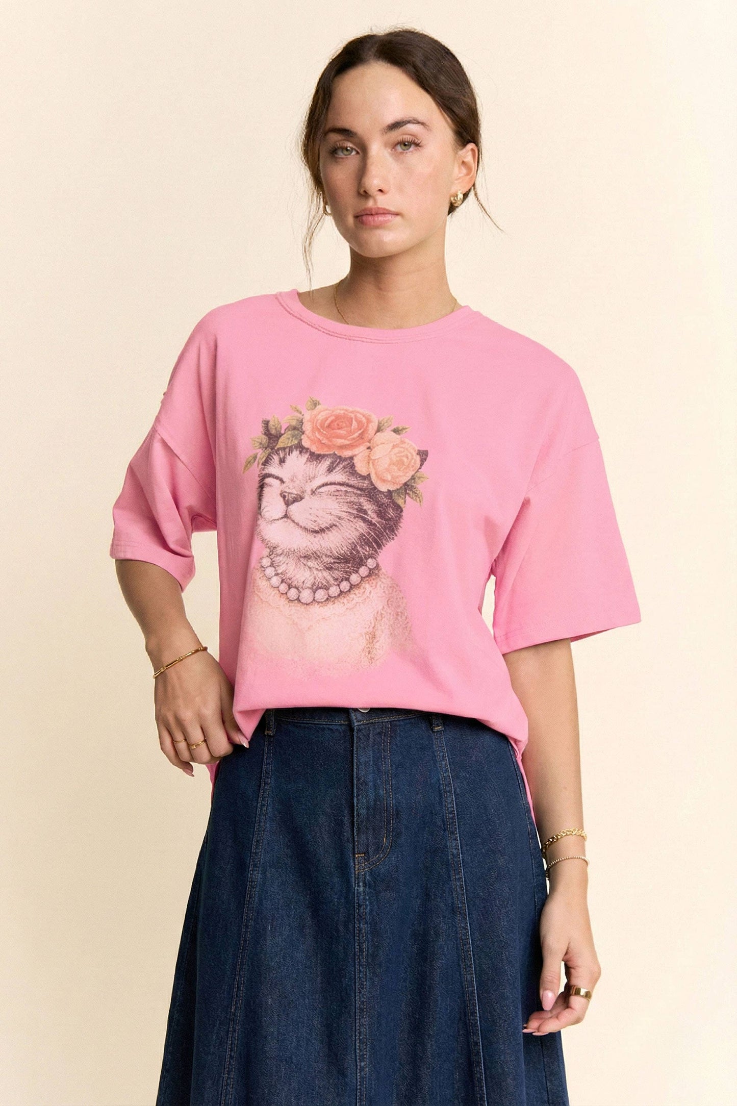 BLOSSOM-CROWNED KITTY PRINTED TOP: Beige / S